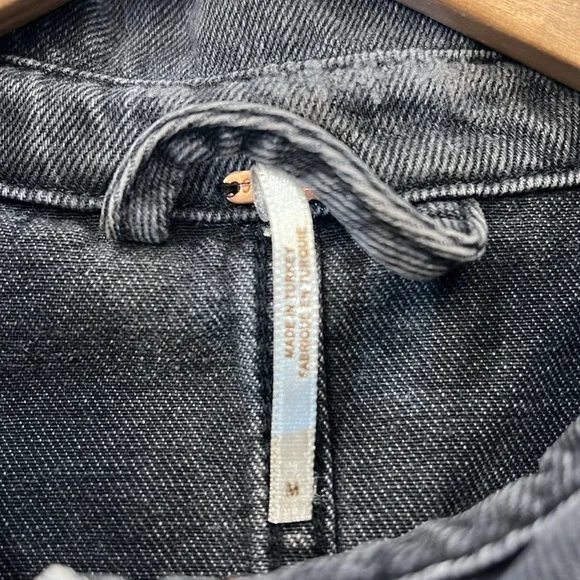 FREE‎ PEOPLE Moonchild Denim Shirt Jacket Size Medium - Picture 5 of 9